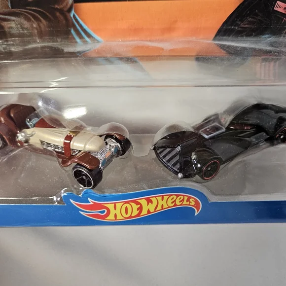 Hot Wheels Star Wars Obi-Wan Kenobi vs Darth‎ Vader Character Car (2-Pack) - Picture 2 of 4